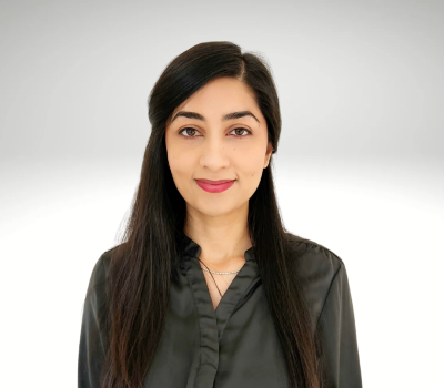 Dr Aisha Tariq profile